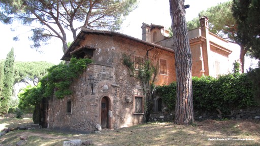 Entrance to Luxury home
